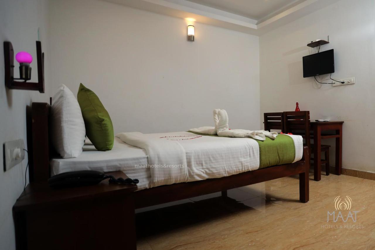 Spice Jungle Resort Munnar Exteriör bild