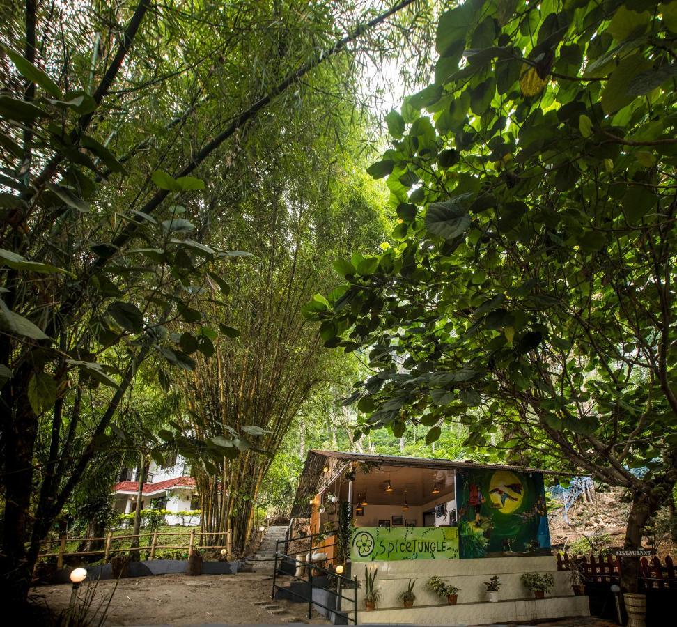 Spice Jungle Resort Munnar Exteriör bild