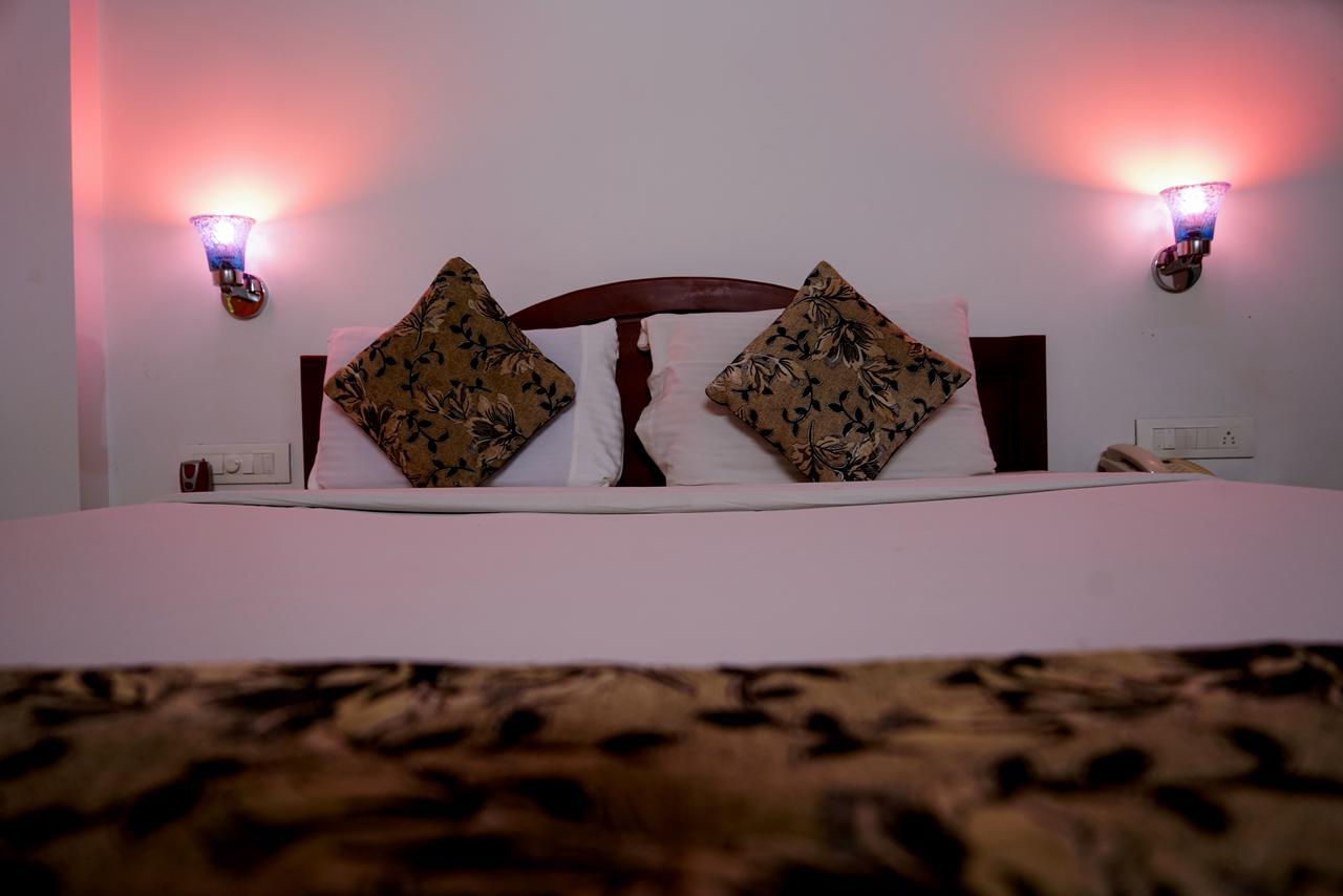 Spice Jungle Resort Munnar Exteriör bild