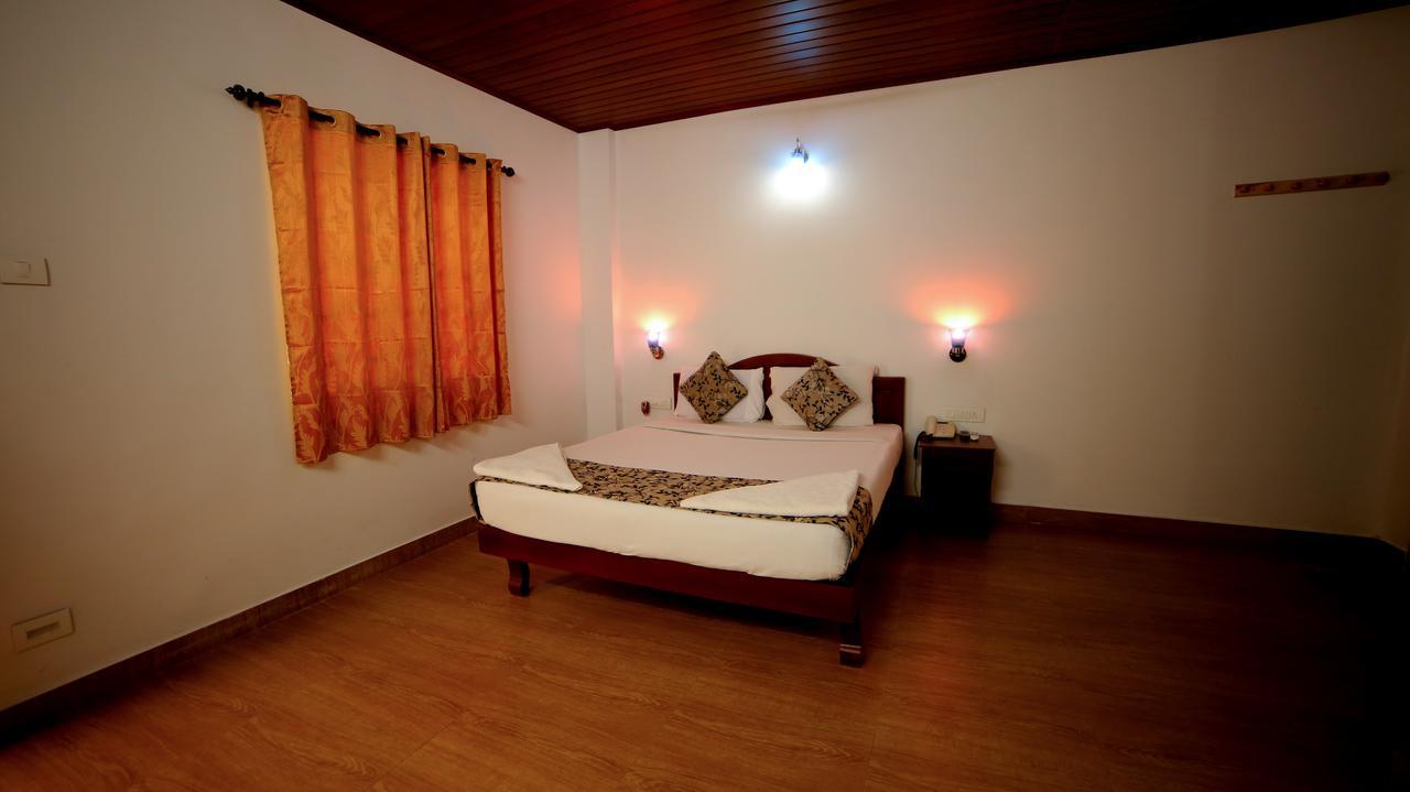 Spice Jungle Resort Munnar Exteriör bild