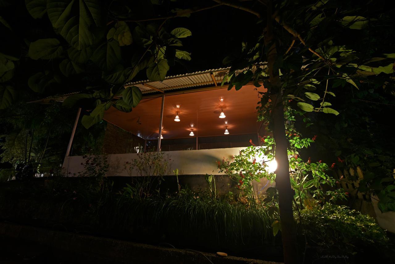 Spice Jungle Resort Munnar Exteriör bild